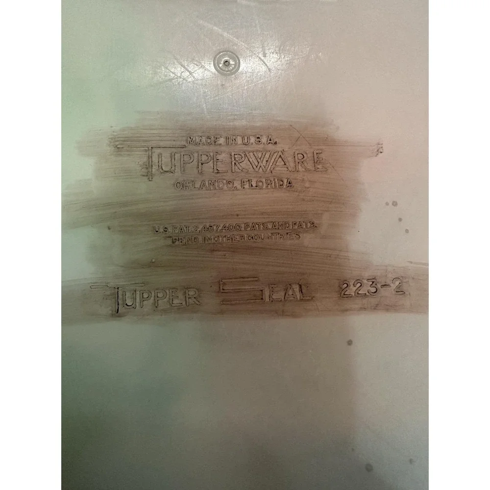 Tupperware vintage square